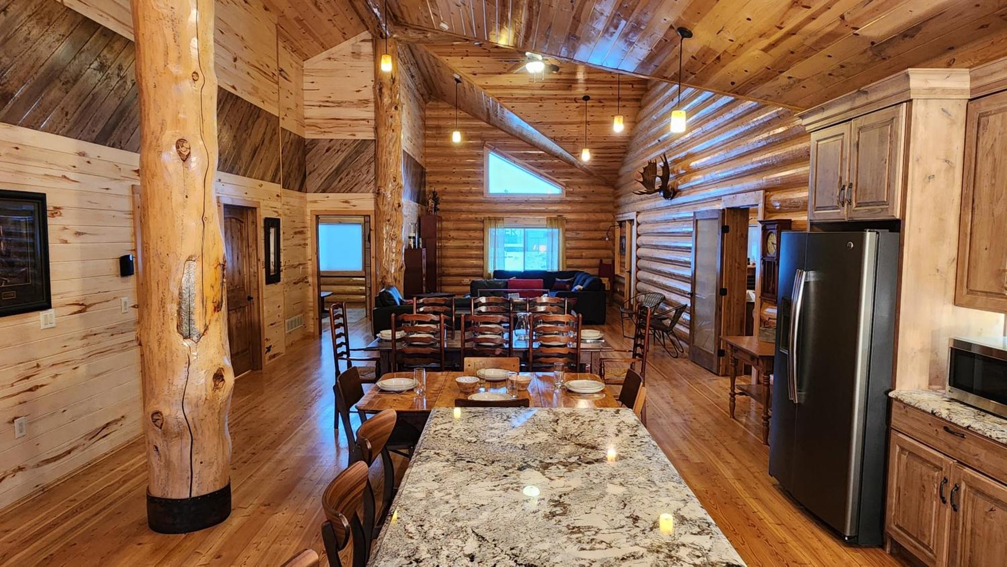 Hungry Horse Beargrass Lodging & Rv Resort מראה חיצוני תמונה