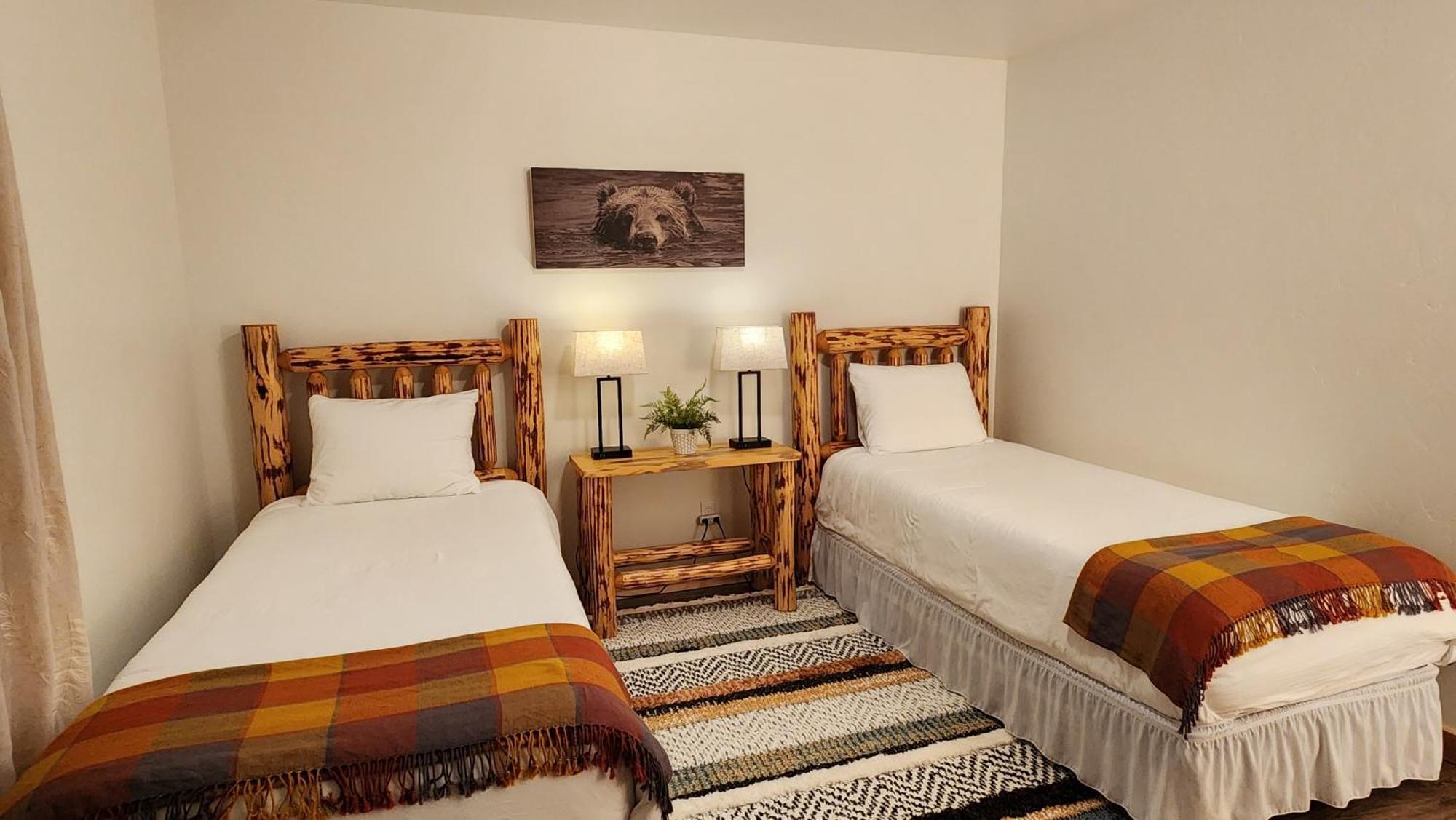 Hungry Horse Beargrass Lodging & Rv Resort מראה חיצוני תמונה